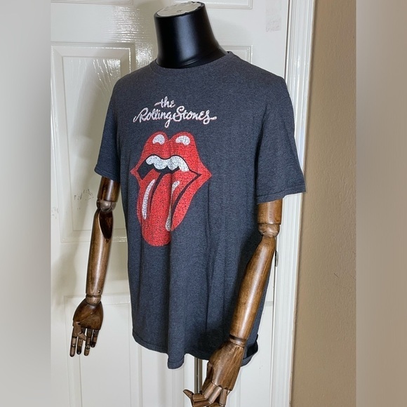 the Rolling Stones Other - The Rolling Stones Lips Tongue Cracalled Logo 2021 Retro Gray T-Shirt Men Large 